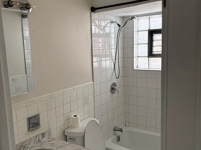 3601 N Oconto Ave — Photo 4