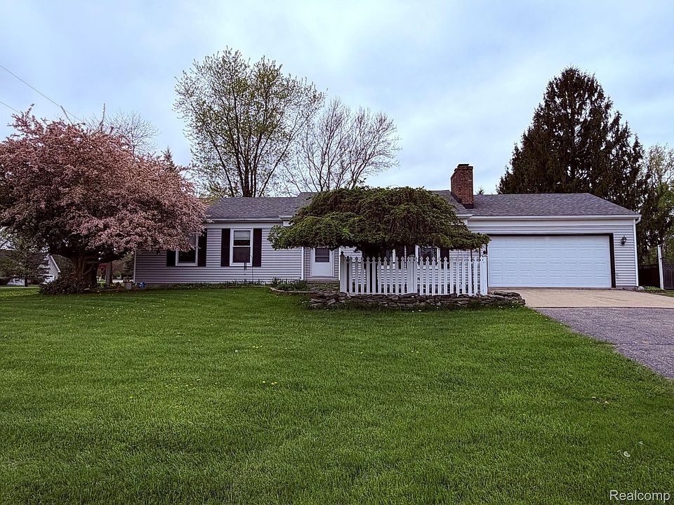 1st image of 1055 W Northwood Dr