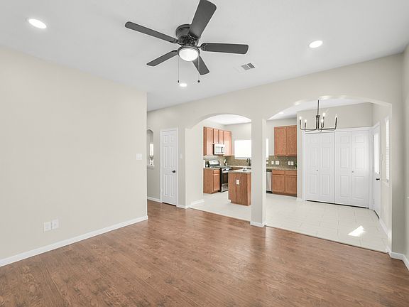 3rd image of 21771 Mossy Field Ln
