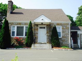 441 Foxon Rd #1, New Haven, CT 06513
