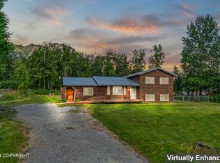 233 S Tatlow Dr, Palmer, AK 99645