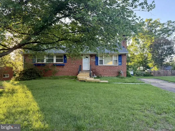 14826 Carlbern Dr, Centreville, VA 20120