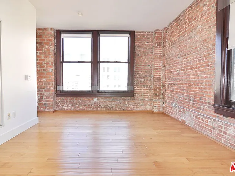460 S Spring St #1001 — Photo 16