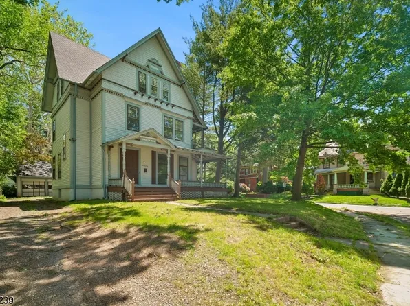 113 Park Pl, North Plainfield Boro, NJ 07060