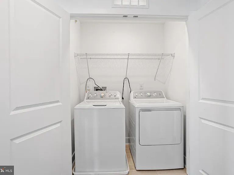 137 Ada Hightower Ave — Photo 29