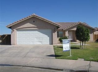 2364 Polkinhorn Ct, Calexico, CA 92231