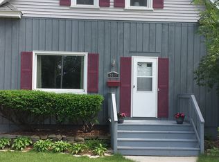 3017 Oakridge Ave, Madison, WI 53704