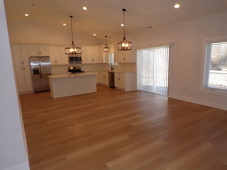 33476 N Evergreen Dr — Photo 7
