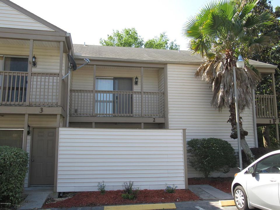 1st image of 2300 12 Oaks Dr #F2