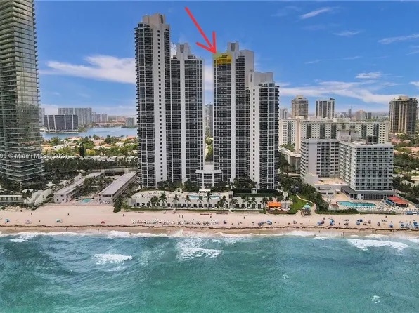 19111 Collins Ave #Penthouse 4, North Miami Beach, FL 33160