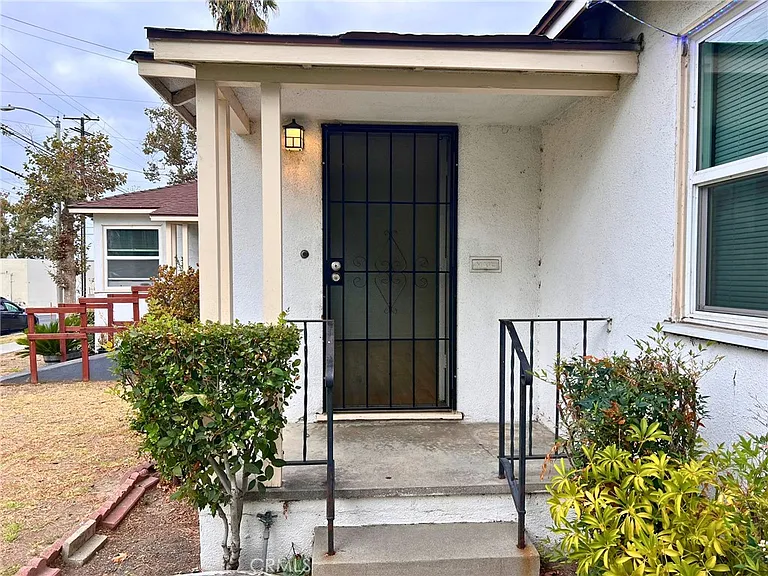 7957 Milton Ave — Photo 3