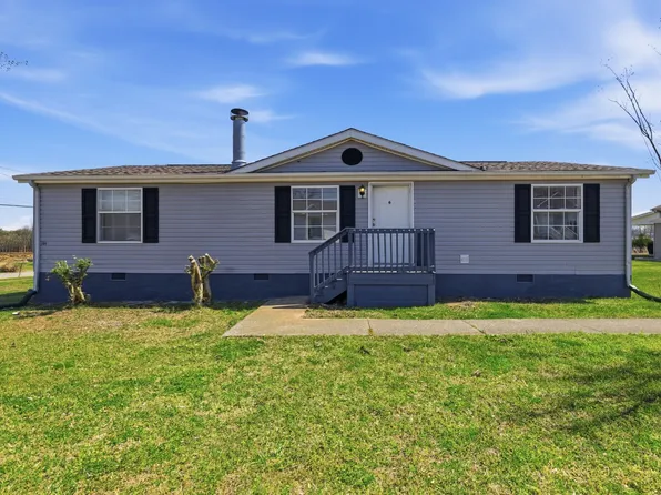 201 Oceanfront Cir S, Antioch, TN 37013