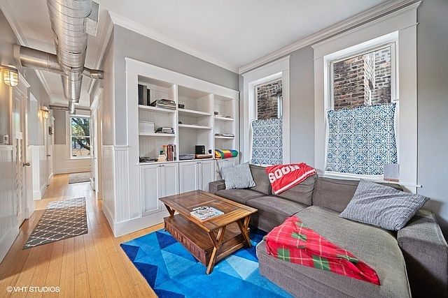 1st image of 1940 N Hoyne Ave #2