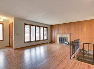 65 Demont Ave W, Little Canada, MN 55117
