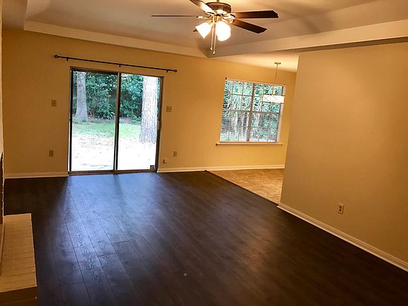 5th image of 218 Driftwood St