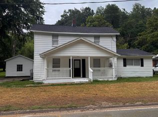 3829 Green Valley Rd, Huntington, WV 25701