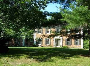 64 N Helderberg Pkwy, Slingerlands, NY 12159