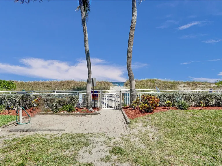 1750 S Ocean Blvd #306E — Photo 29