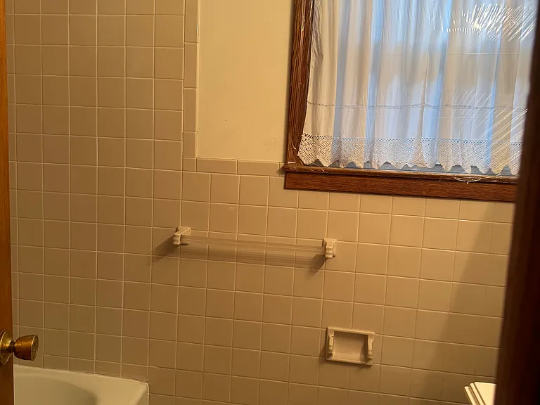 174 Washington Ave — Photo 27