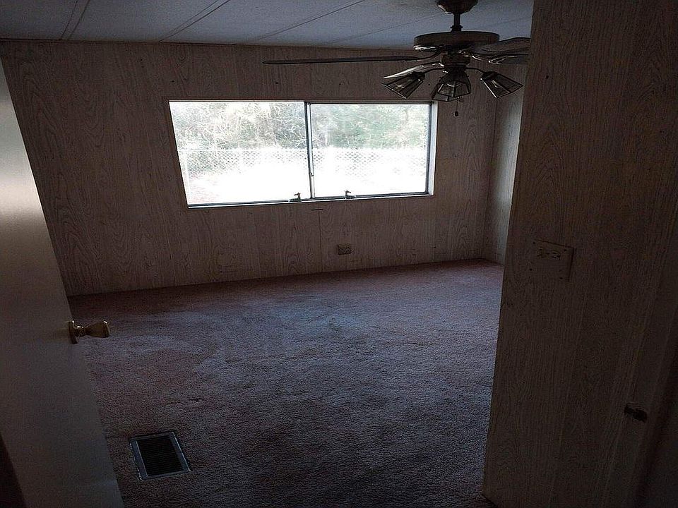 1st image of 1241 Laurel Oak Dr