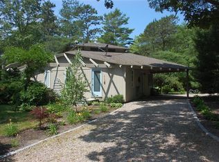 20 Halyard Ln, Mashpee, MA 02649
