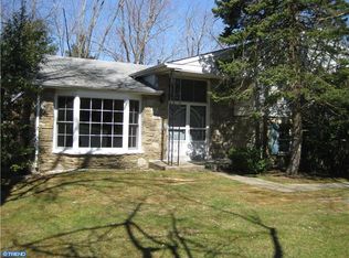 3550 Oriole Dr, Huntingdon Valley, PA 19006