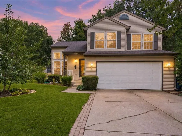 801 S 19th St, Chesterton, IN 46304