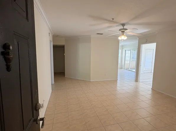 1701 The Greens Way, Jacksonville Beach, FL