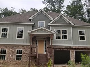 39 Treemont Dr, Cartersville, GA 30121
