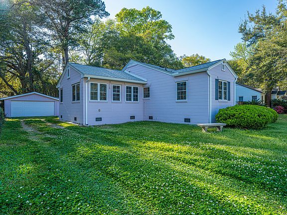 2nd image of 5 Peeks Pike