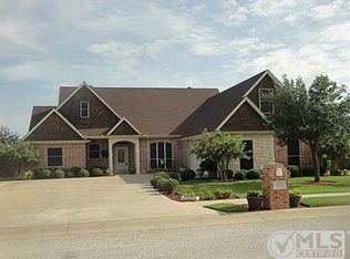 602 Elm St, Pilot Point, TX 76258