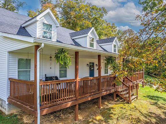 3rd image of 12697 Morehead Rd