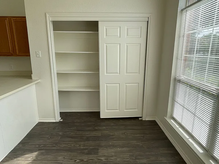 202 Chamblin Dr — Photo 10