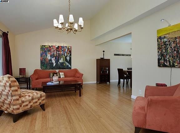 2nd image of 5487 Corte Paloma