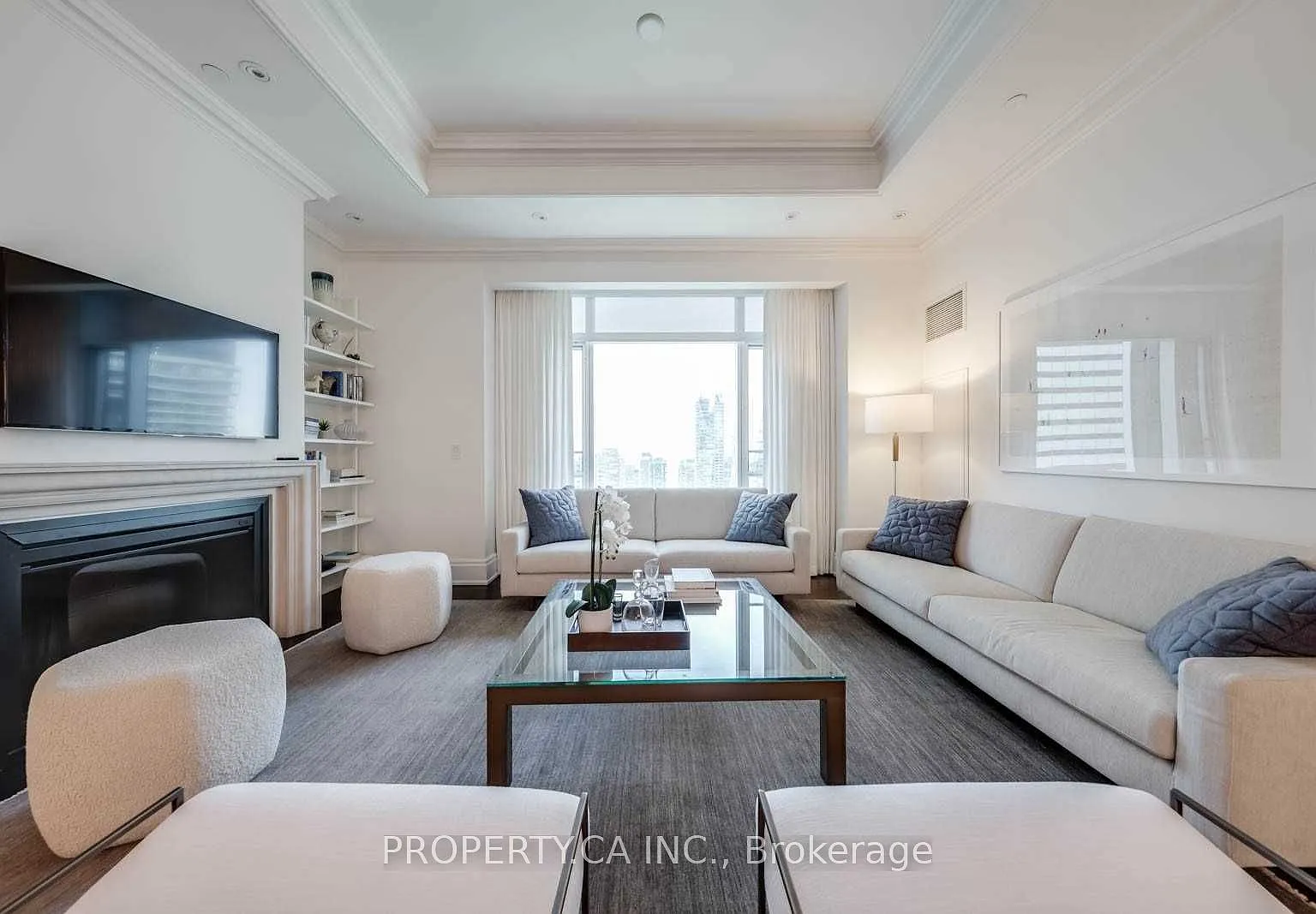 The St Regis — Photo 1