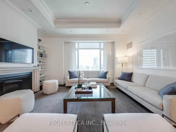 311 Bay St, Toronto, ON