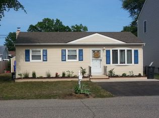 779 Tunney Point Dr, Toms River, NJ 08753