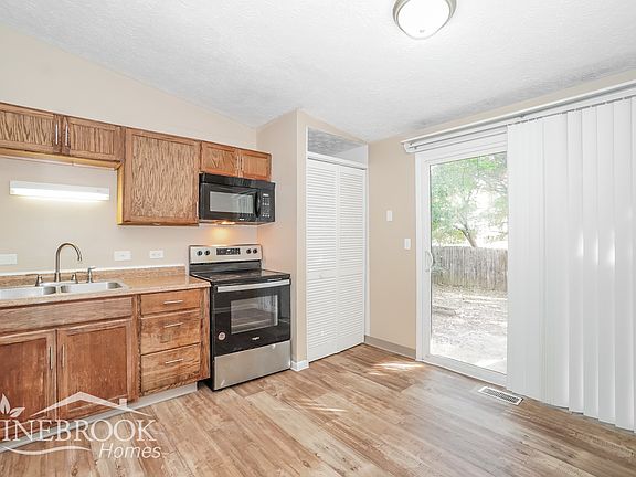 5th image of 2958 Hubbardton Pl