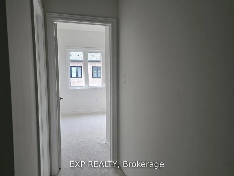 80 Singhampton Rd — Photo 18