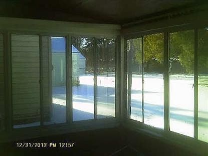 4th image of 2918 Arlington Dr