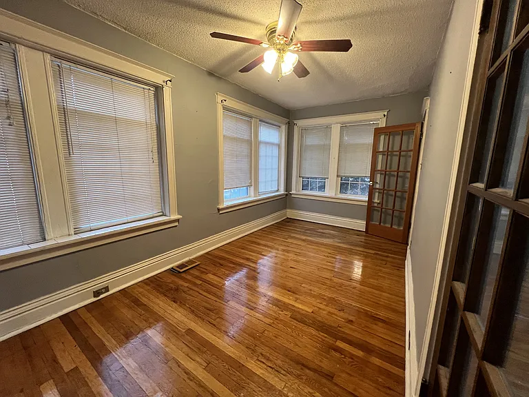 6261 Clemens Ave — Photo 15