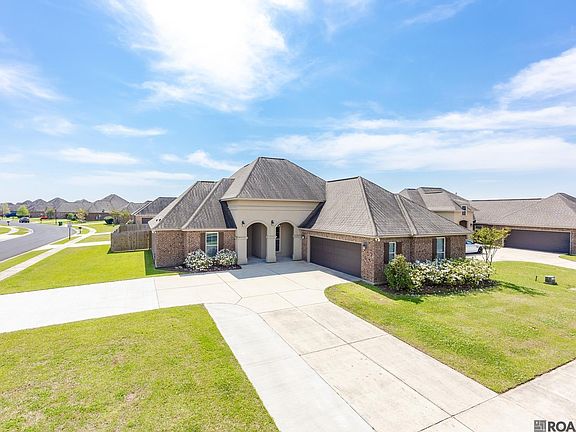 2nd image of 4435 Union Dr