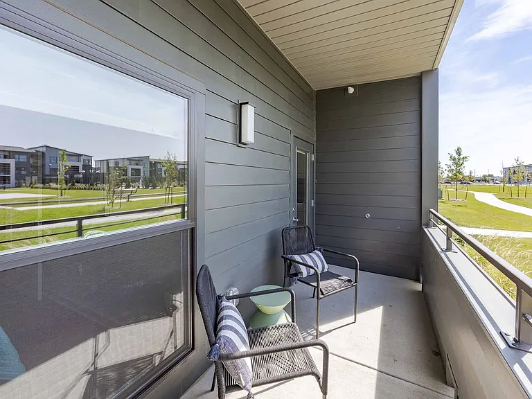 Ovation Apartments — Photo 9