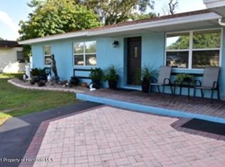 6112 Spring Hill Dr, Spring Hill, FL 34606