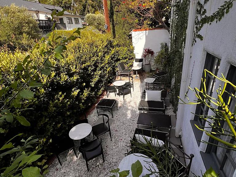 3934 Fernwood Ave — Photo 35