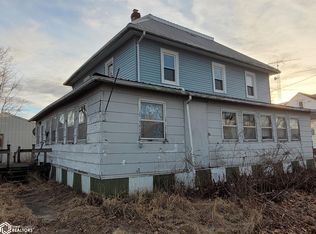100 Lumberyard Ln, Hayesville, IA 52562