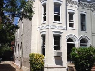 618 C St NE, Washington, DC 20002