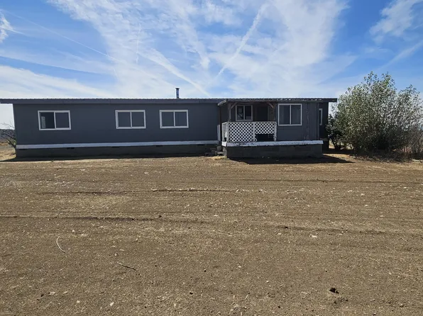 58344 Old Lake Rd, Christmas Valley, OR 97641