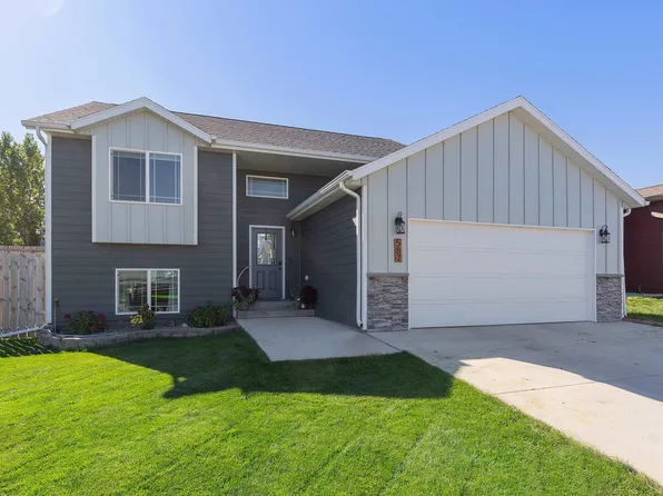 587 Quinton Ln, Box Elder, SD 57719