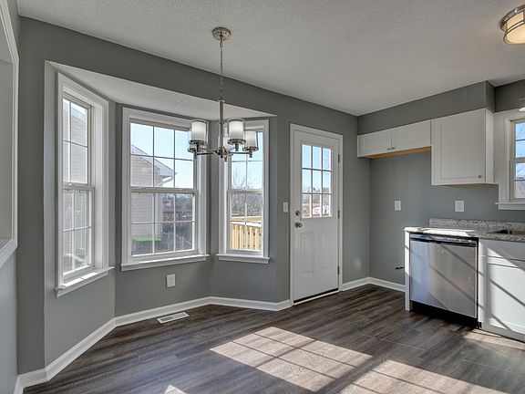 5th image of 238 Cranklen Cir